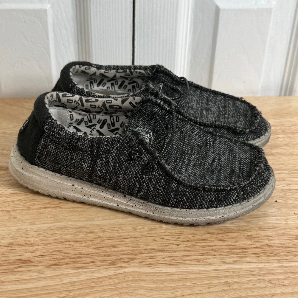 Hey Dude Wally Youth Sox Skater Size 1 Black Grey Marl Casual Slip On Loafer